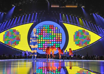 Katy Perry’s Witness tour