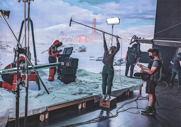 Savannah College of Art and Design (SCAD) open disguise xR stage in their film studio